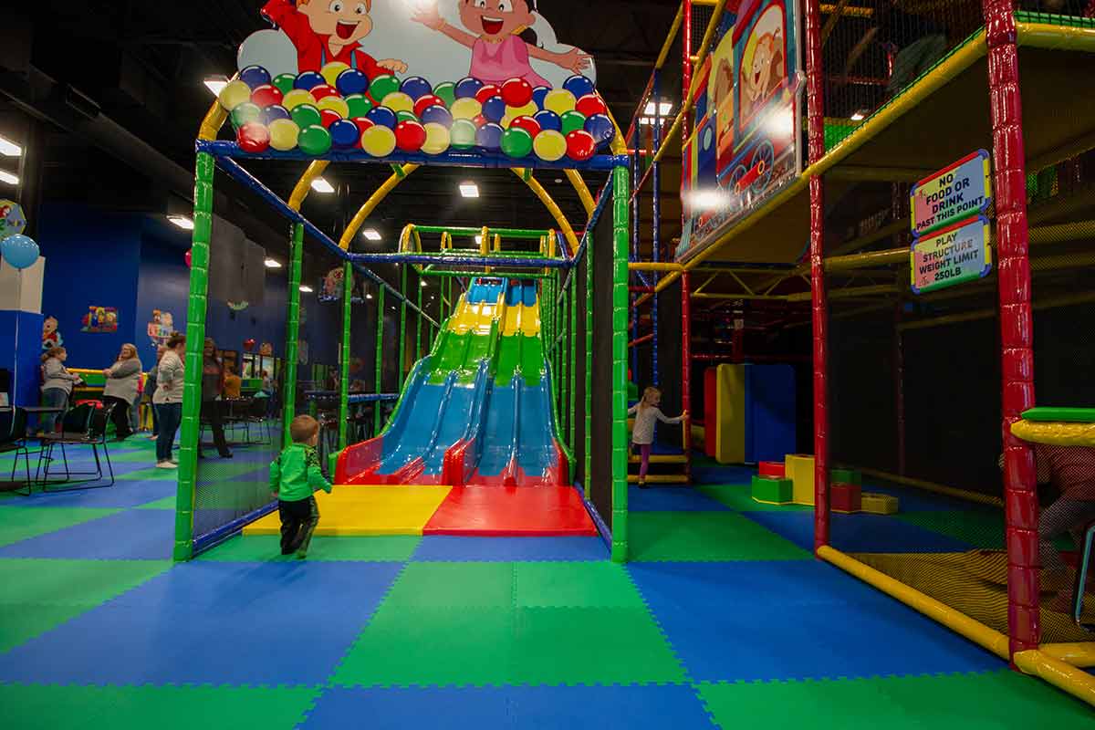 Indoor soft play structures 